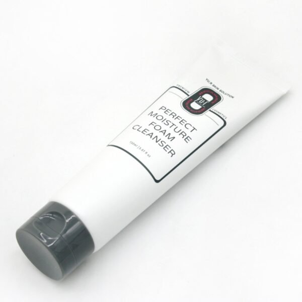 Drėkinančios valančios veido putos Perfect moisture, 150 ml.